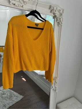 Yellow Cropped V-Neck Knit Sweater